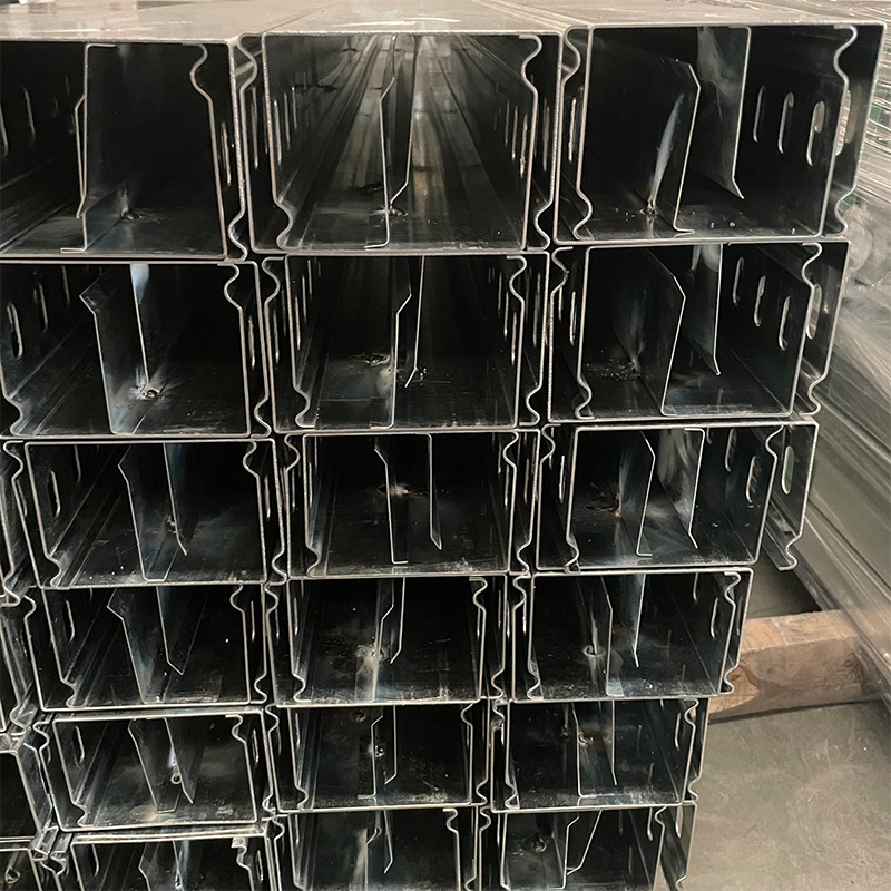 Bandeja de cables autoblocante