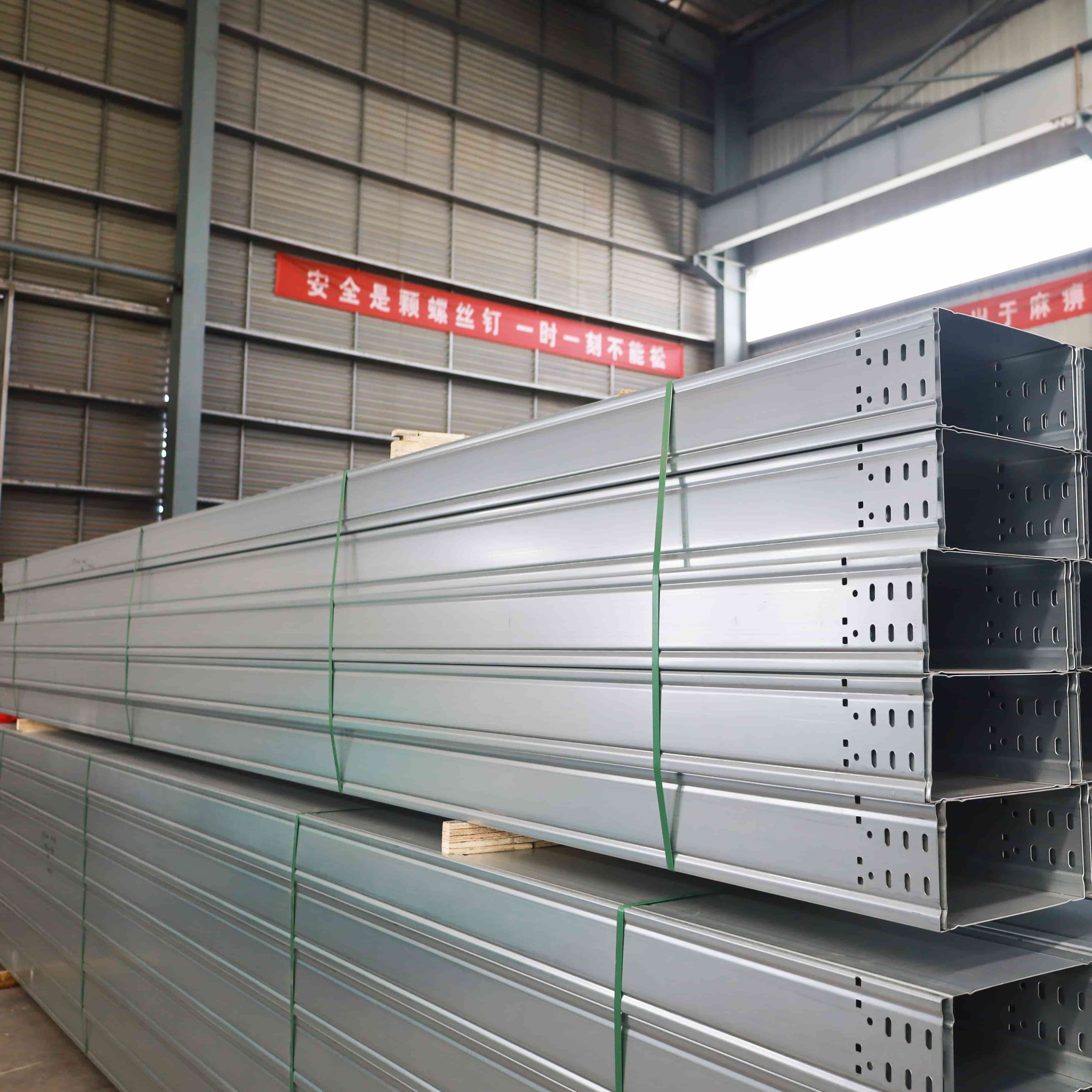 Bandejas para cables de perfil de aluminio al por mayor