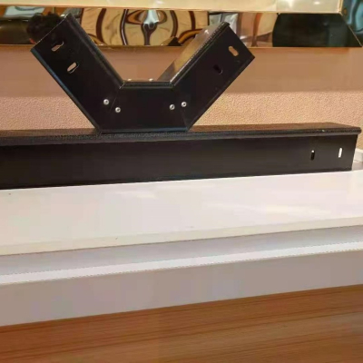 Bandeja de cable de basalto