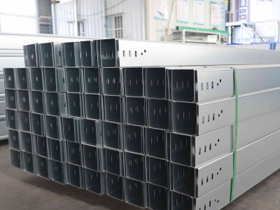 Bandeja para cables galvanizada por inmersión en caliente