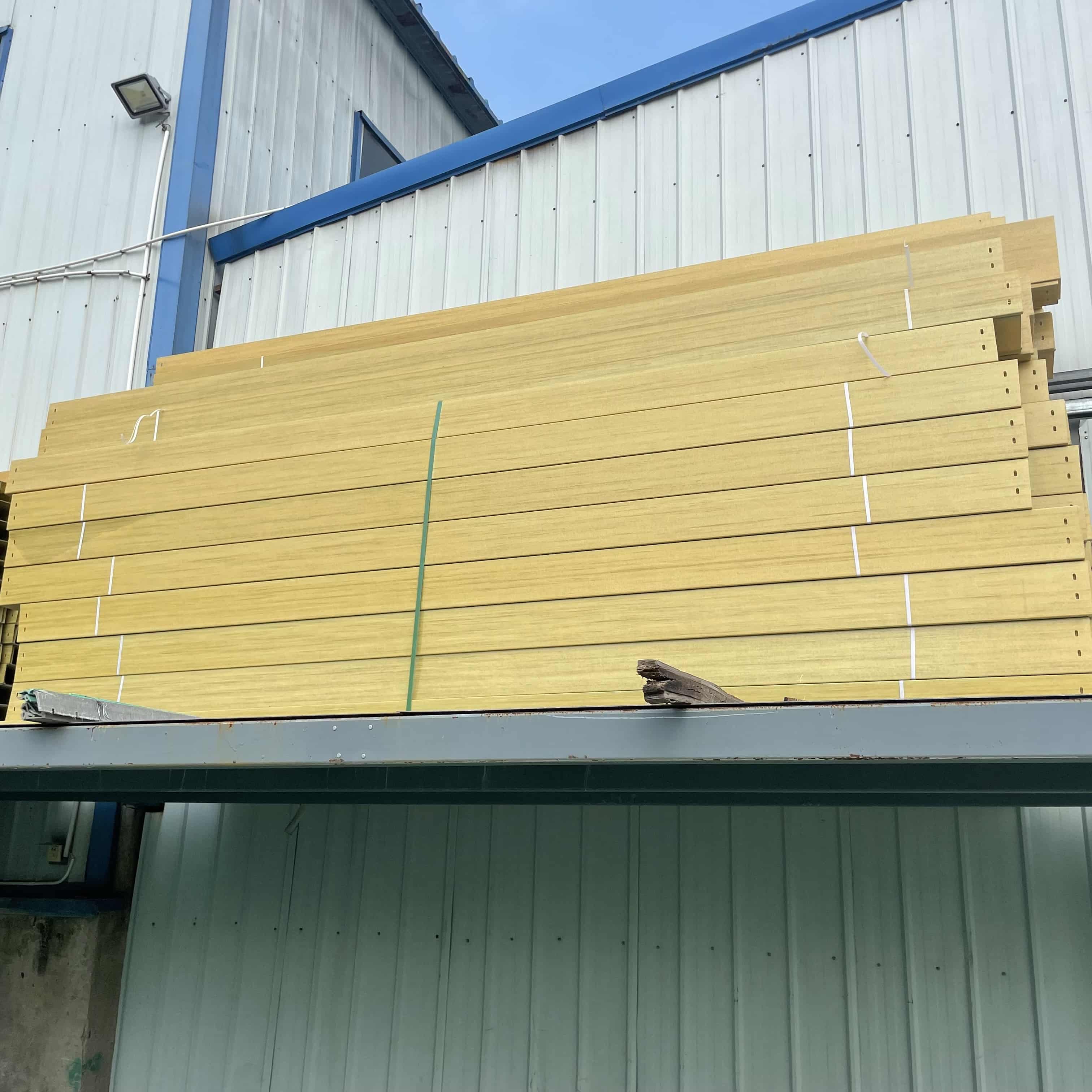 Marco de puente de acero plástico